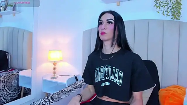 Snapshot of Mia_thompson_19 chatting on 10/09/25, 07:56 Mia thompson 19 online show from 10/09/25, 07:56