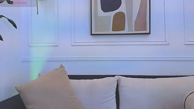 Snapshot of Mia_thompson_19 chatting on 02/25/26, 07:34 Mia thompson 19 online show from 02/25/26, 07:34