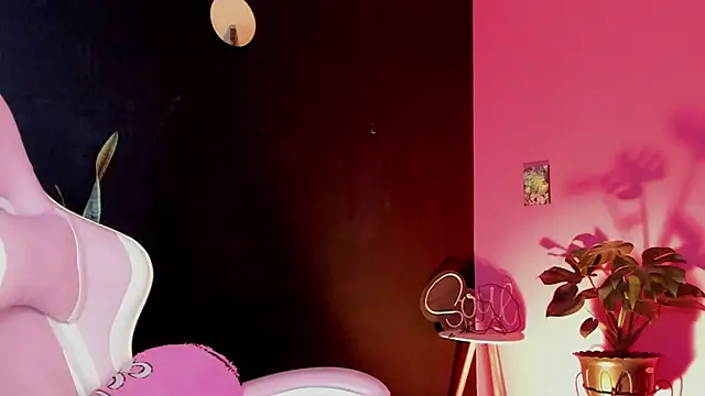 Juanadearco5 online show from 03/03/25, 10:31