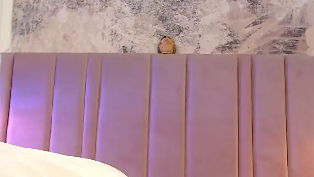 SabrinaDevill online show from 04/23/26, 01:13