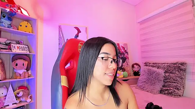 madelyn rose  online show from 01/15/25, 08:20