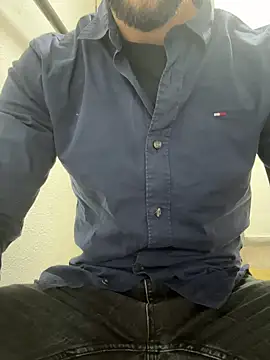 Snapshot of hotisraeli chatting on 03/05/25, 03:40 hotisraeli online show from 03/05/25, 03:40