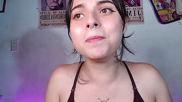 Snapshot of elizabethtaylorxxx chatting on 01/06/25, 03:53 elizabethtaylorxxx online show from 01/06/25, 03:53