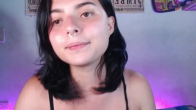 Snapshot of elizabethtaylorxxx chatting on 03/15/25, 12:15 elizabethtaylorxxx online show from 03/15/25, 12:15