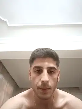 arenn1997 online show from 10/19/25, 12:22