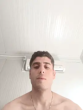 arenn1997 online show from 11/21/25, 12:26