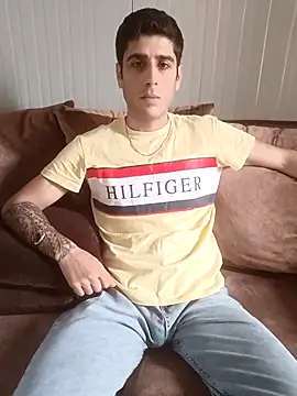 arenn1997 online show from 04/18/26, 12:09