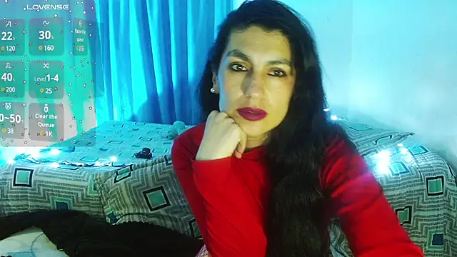 Snapshot of cristina_connor chatting on 01/18/25, 04:26 cristina connor online show from 01/18/25, 04:26