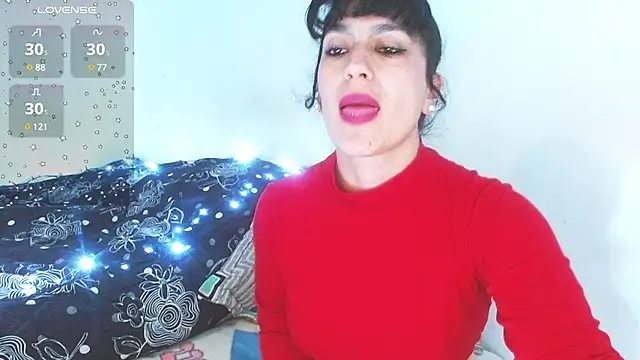 Snapshot of cristina_connor chatting on 02/19/25, 01:29 cristina connor online show from 02/19/25, 01:29