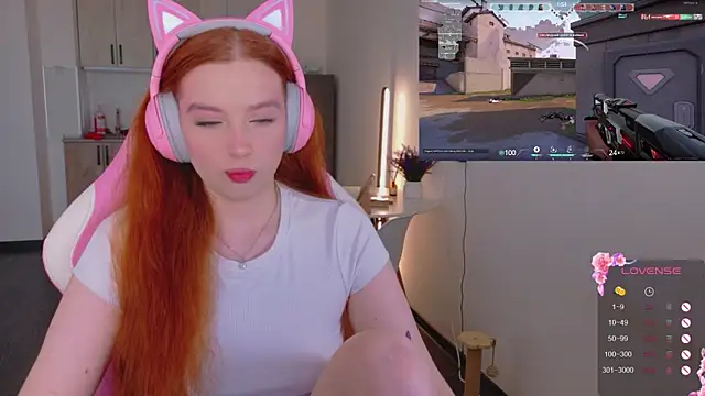 cinnabon girls online show from 04/22/26, 04:19