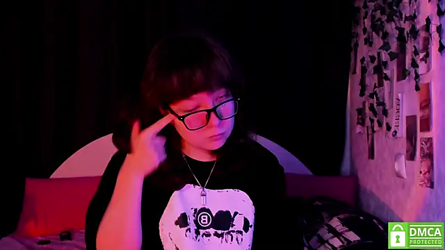 dreamgirllovee online show from 11/13/25, 01:15