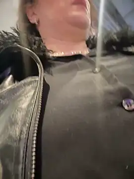 ZhenjaPoledance online show from 12/03/25, 10:13