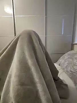 Hardmard online show from 01/02/25, 02:02