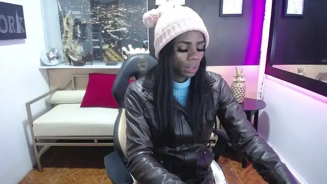 Snapshot of enderlis chatting on 03/19/25, 02:05 enderlis online show from 03/19/25, 02:05