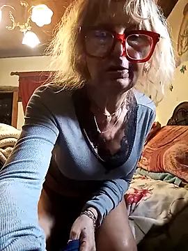 Snapshot of eva2023sexy chatting on 03/18/25, 12:58 eva2023sexy online show from 03/18/25, 12:58