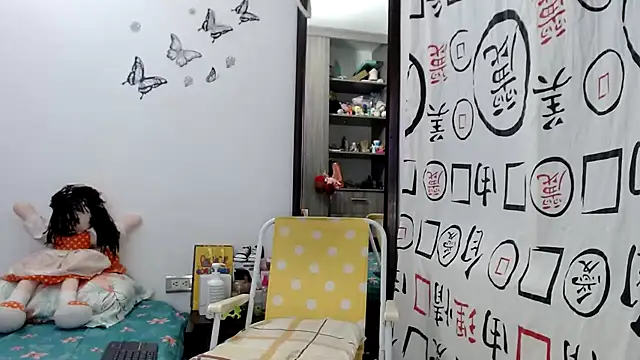 golositha29 online show from 03/17/25, 03:47