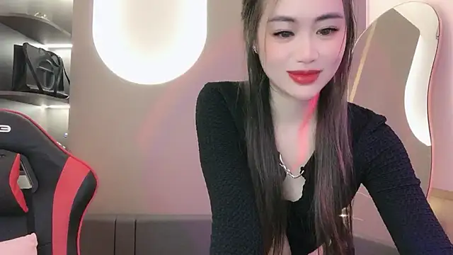 witch-39 online show from 12/22/24, 03:22