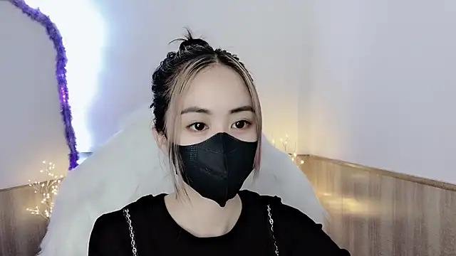 witch-39 online show from 03/18/25, 08:36