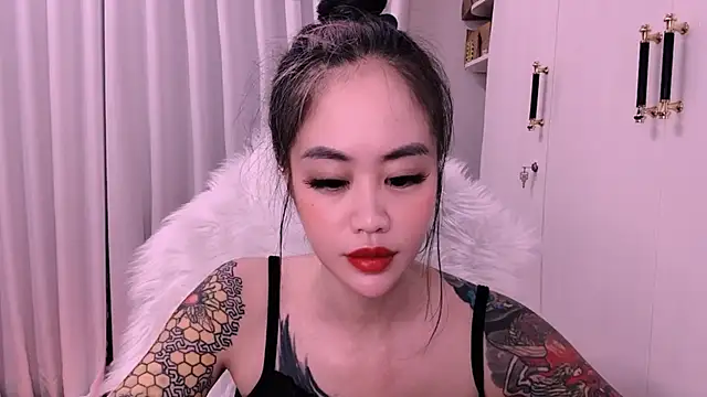 witch-39 online show from 06/16/26, 11:35