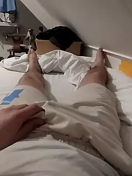 Snapshot of blak1093 chatting on 01/19/25, 06:00 blak1093 online show from 01/19/25, 06:00