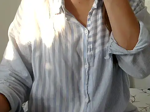 Snapshot of patli_kamar chatting on 02/12/26, 10:21 patli kamar online show from 02/12/26, 10:21