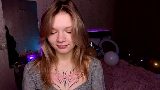 LitaBrom online show from 01/13/25, 01:23