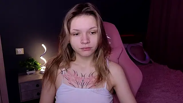 LitaBrom online show from 02/07/25, 01:04