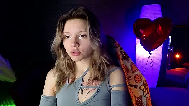 LitaBrom online show from 03/23/25, 01:09