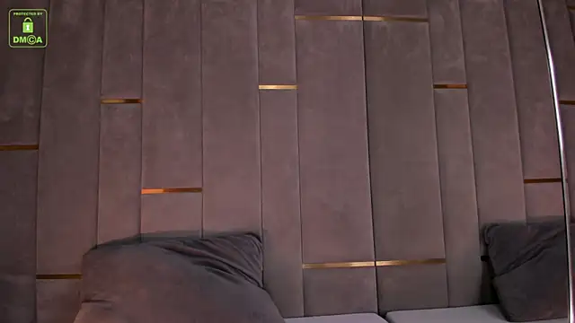 eva lim online show from 12/17/24, 03:49