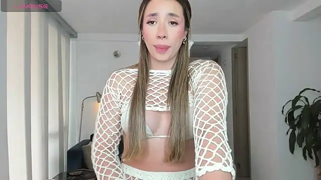 Snapshot of honeyann08 chatting on 02/03/25, 07:31 honeyann08 online show from 02/03/25, 07:31