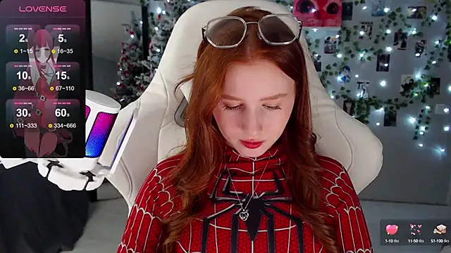 Snapshot of Meow_babe chatting on 12/19/24, 02:24 Meow babe online show from 12/19/24, 02:24