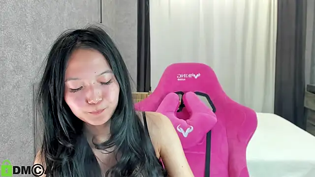 Snapshot of ailey_chao chatting on 01/12/25, 01:16 ailey chao online show from 01/12/25, 01:16