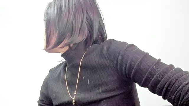 Snapshot of ailey_chao chatting on 12/14/25, 03:23 ailey chao online show from 12/14/25, 03:23