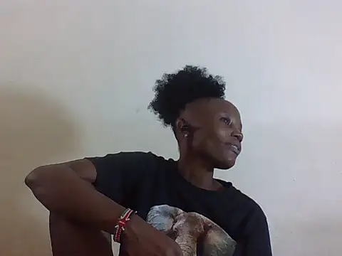 Snapshot of SexyNeedle22 chatting on 06/06/26, 07:13 SexyNeedle22 online show from 06/06/26, 07:13