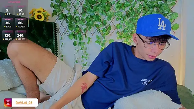 Daviid laidd online show from 11/08/25, 08:40