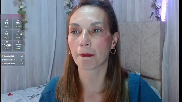 italagomez  online show from 03/22/25, 09:31