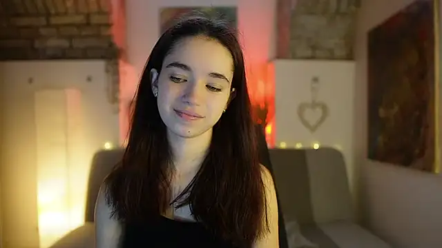 Gia Paige18 online show from 02/15/25, 10:33