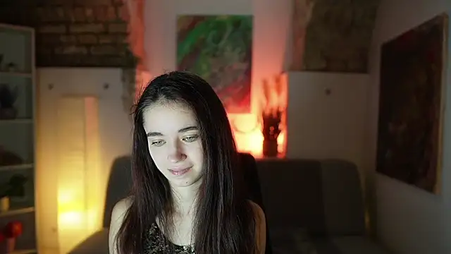 Gia Paige18 online show from 03/10/25, 08:15