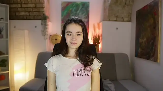 Gia Paige18 online show from 03/18/25, 11:19