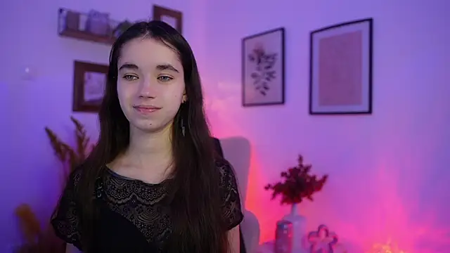 Gia Paige18 online show from 11/25/25, 02:17