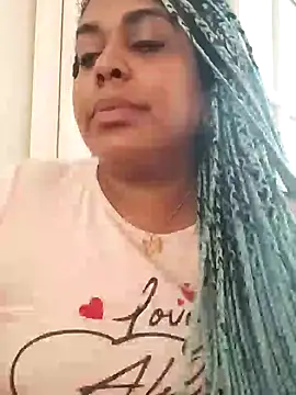 ELLA KELLY online show from 01/29/25, 12:02