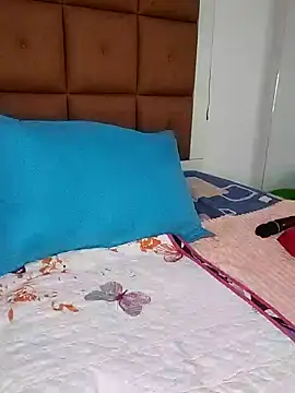 ELLA KELLY online show from 02/11/25, 03:08