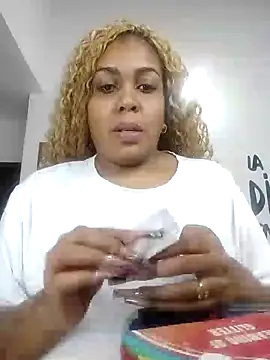 ELLA KELLY online show from 01/17/26, 11:37