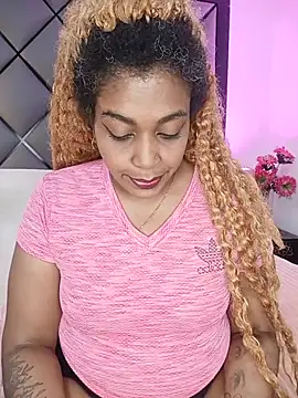 ELLA KELLY online show from 07/16/26, 11:49