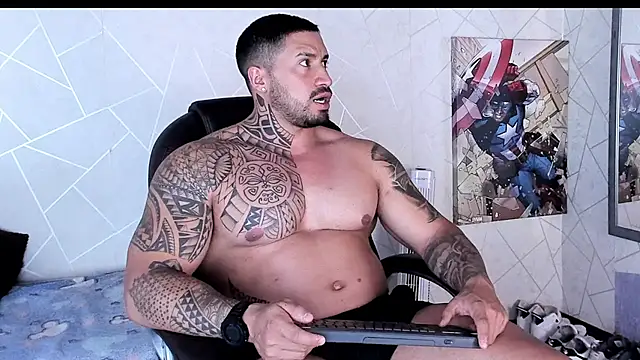 Cristian Walker online show from 12/22/25, 06:05