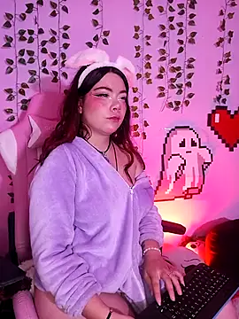 Erza escarleth online show from 02/23/25, 03:56