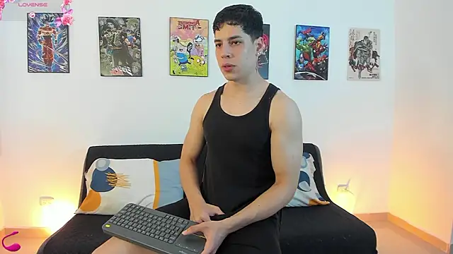 jonathanjoestar  online show from 02/03/26, 09:31