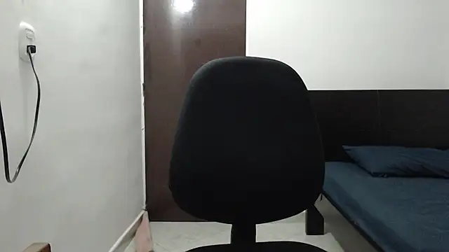 dimitriquiet05 online show from 01/06/25, 01:53