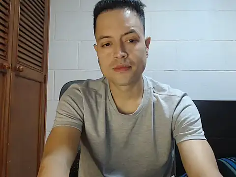 dimitriquiet05 online show from 04/09/26, 04:12