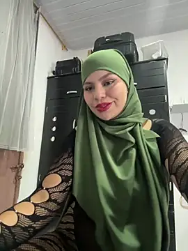 Snapshot of lalilamassu1 chatting on 03/05/25, 02:56 lalilamassu1 online show from 03/05/25, 02:56